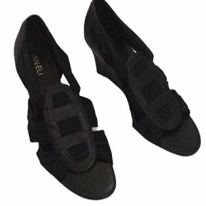 VANELI black leather stretch cut out fabric wedges